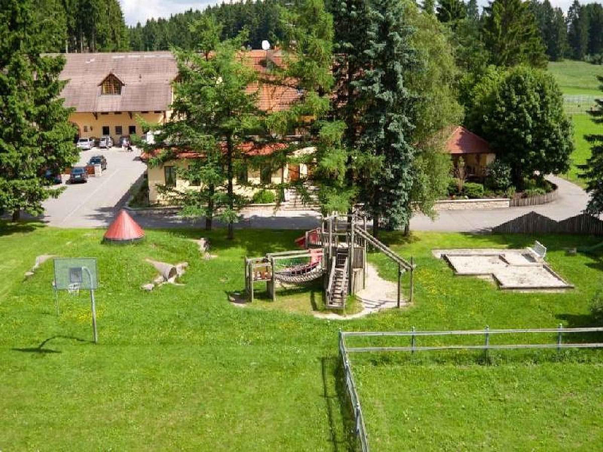 Hotel-Gasthof Zum Suessen Grund Albstadt Εξωτερικό φωτογραφία